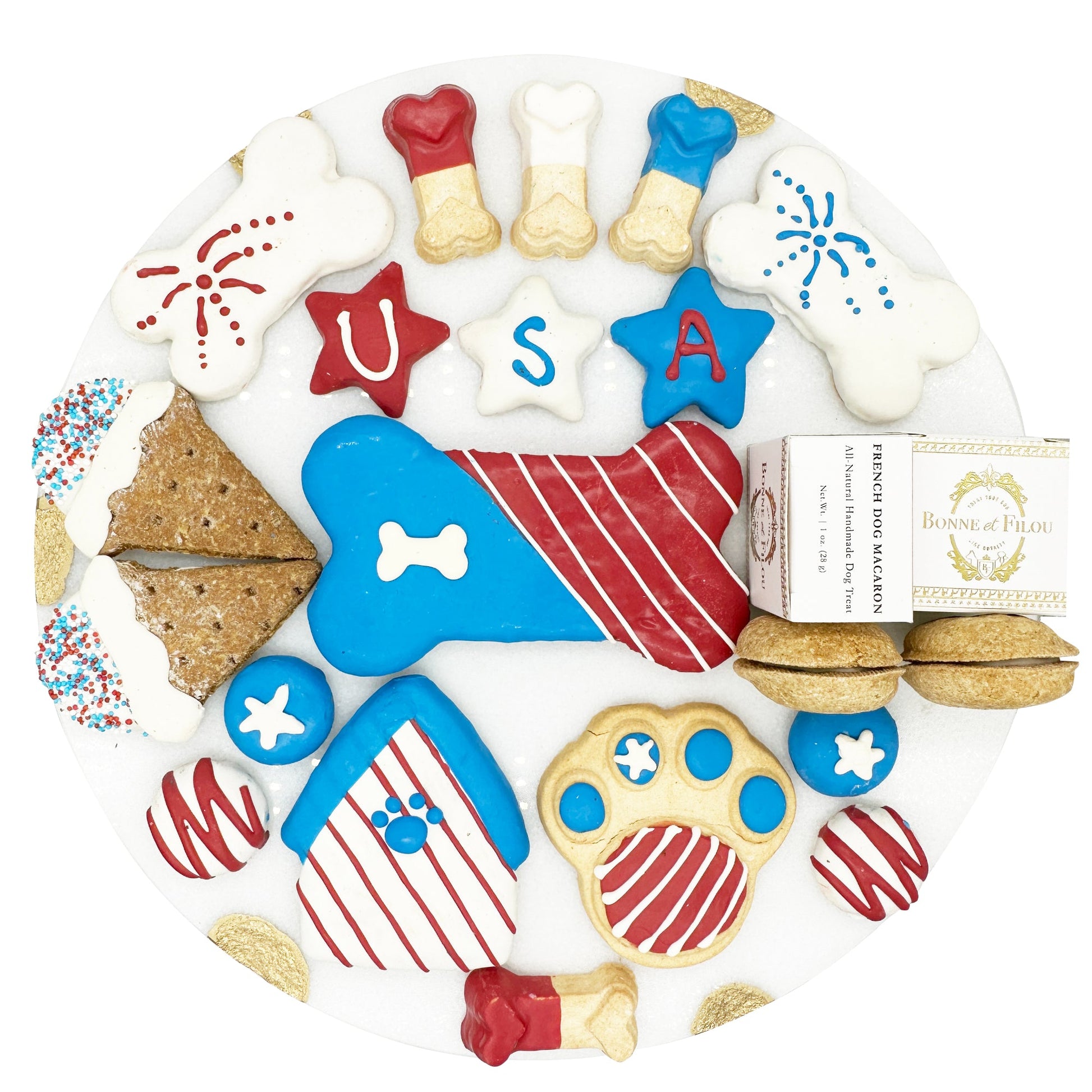 Dog Treats USA Themed Treats Gift Box for Daily Use Essentia - main product image for dog treats