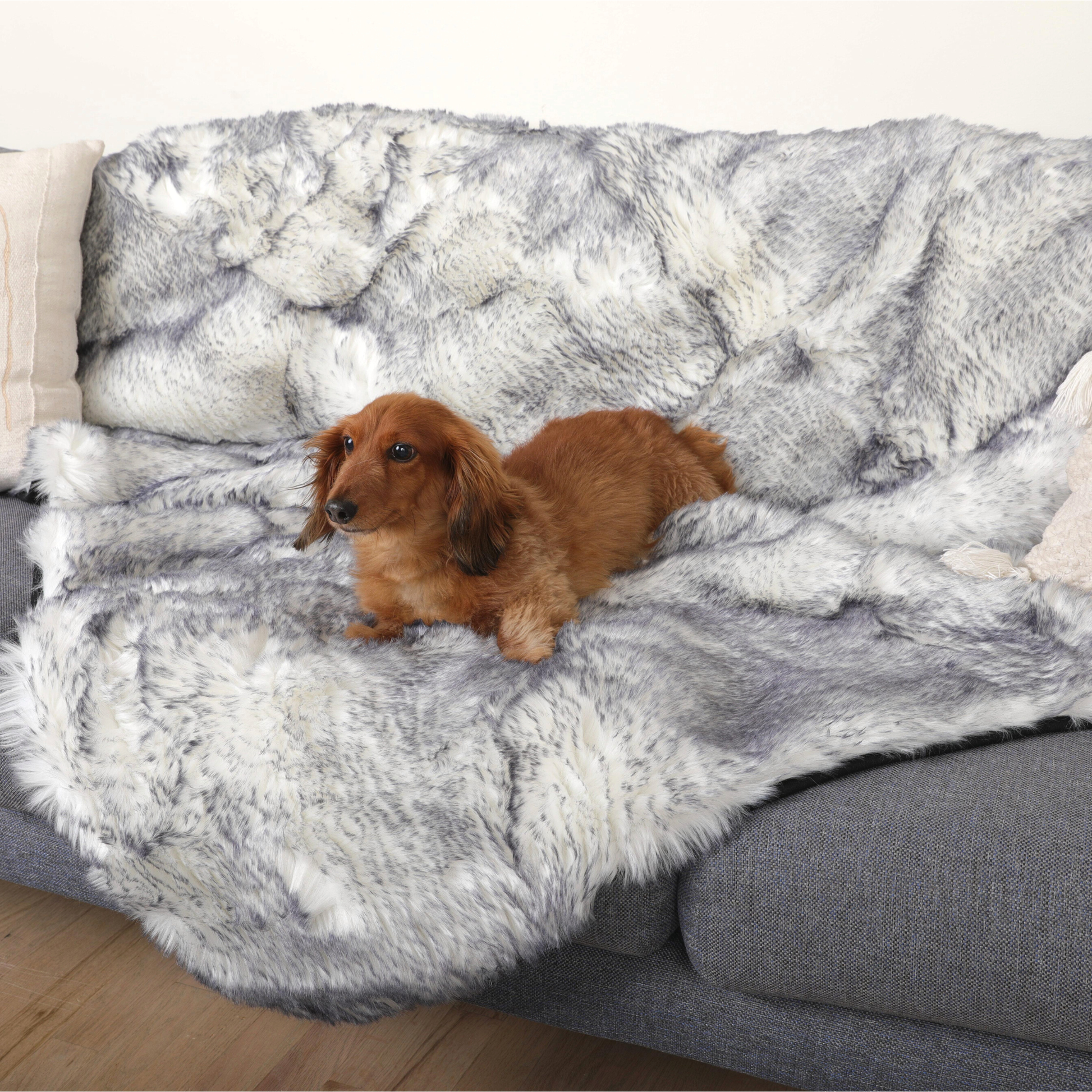 Pupprotector Luxe Waterproof Faux Fur Blanket Ultra Plush - gallery image 6