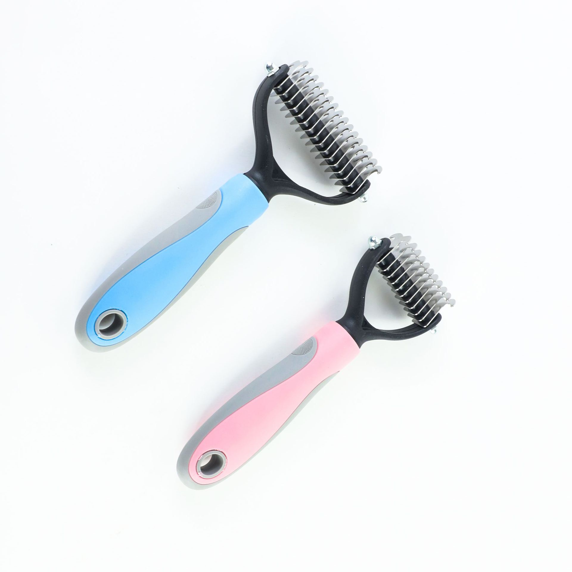 De Shedding Pet Grooming Brush For Dogs Cats Pet Grooming - lifestyle view