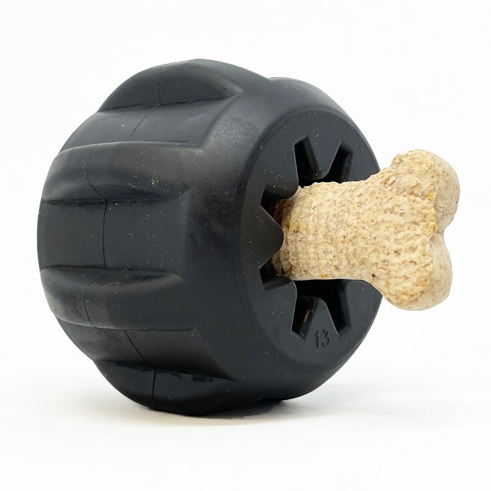 Gear Edispenser Durable Rubber Yak Chew Holder Treat Pocket - detail view
