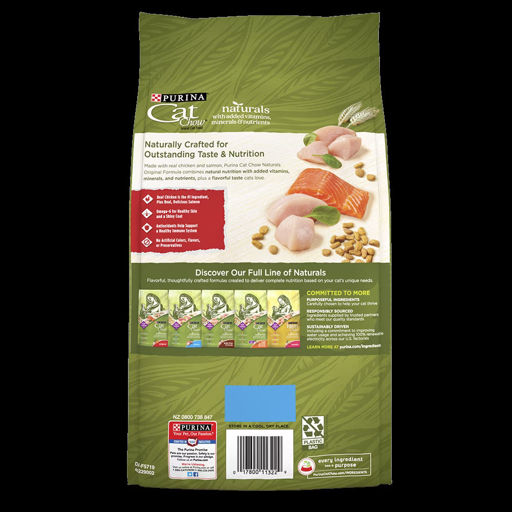 Cat Chow Naturals Chicken Original Cat Food Dry Cat Food - detail view
