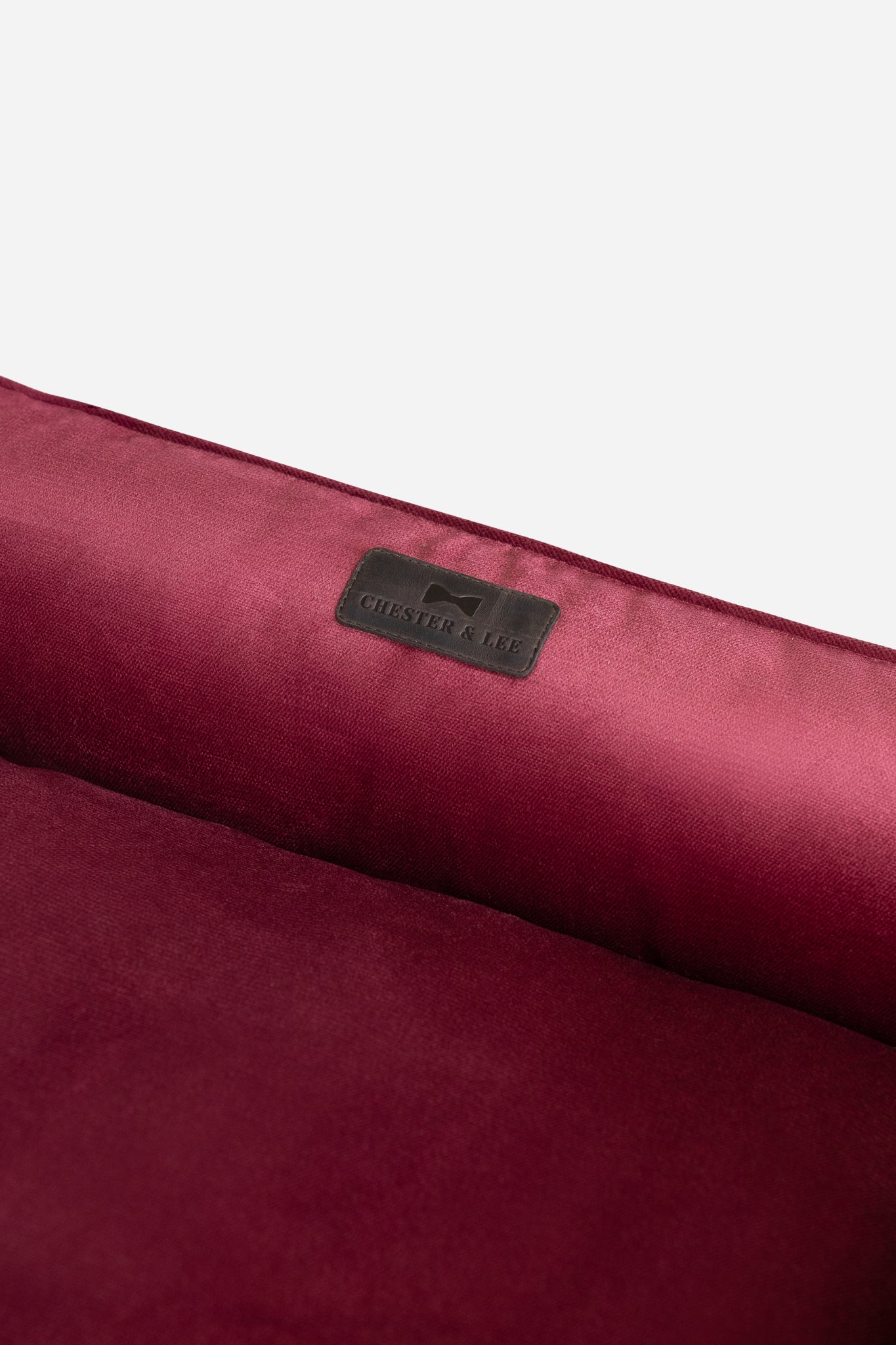 Vibrant Velvet Wine Sleeper for Your Pet’s Daily Comfort Use main product image for dogs and cats