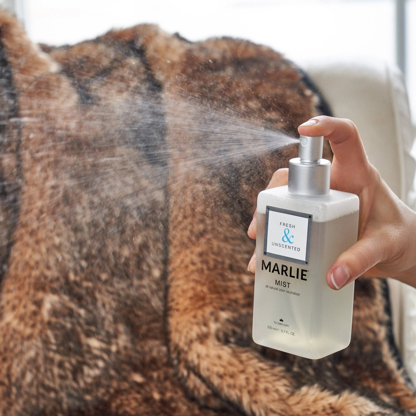 Marlie Mist Pet Odor Eliminator Spray with Essential Oils - gallery image 6