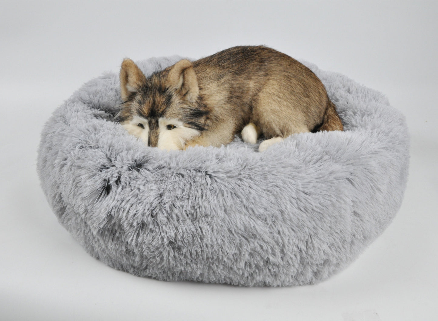 Mr. Peanut's 28" OrthoPlush� Pet Bed - Snowflake White Two Tone - gallery image 26