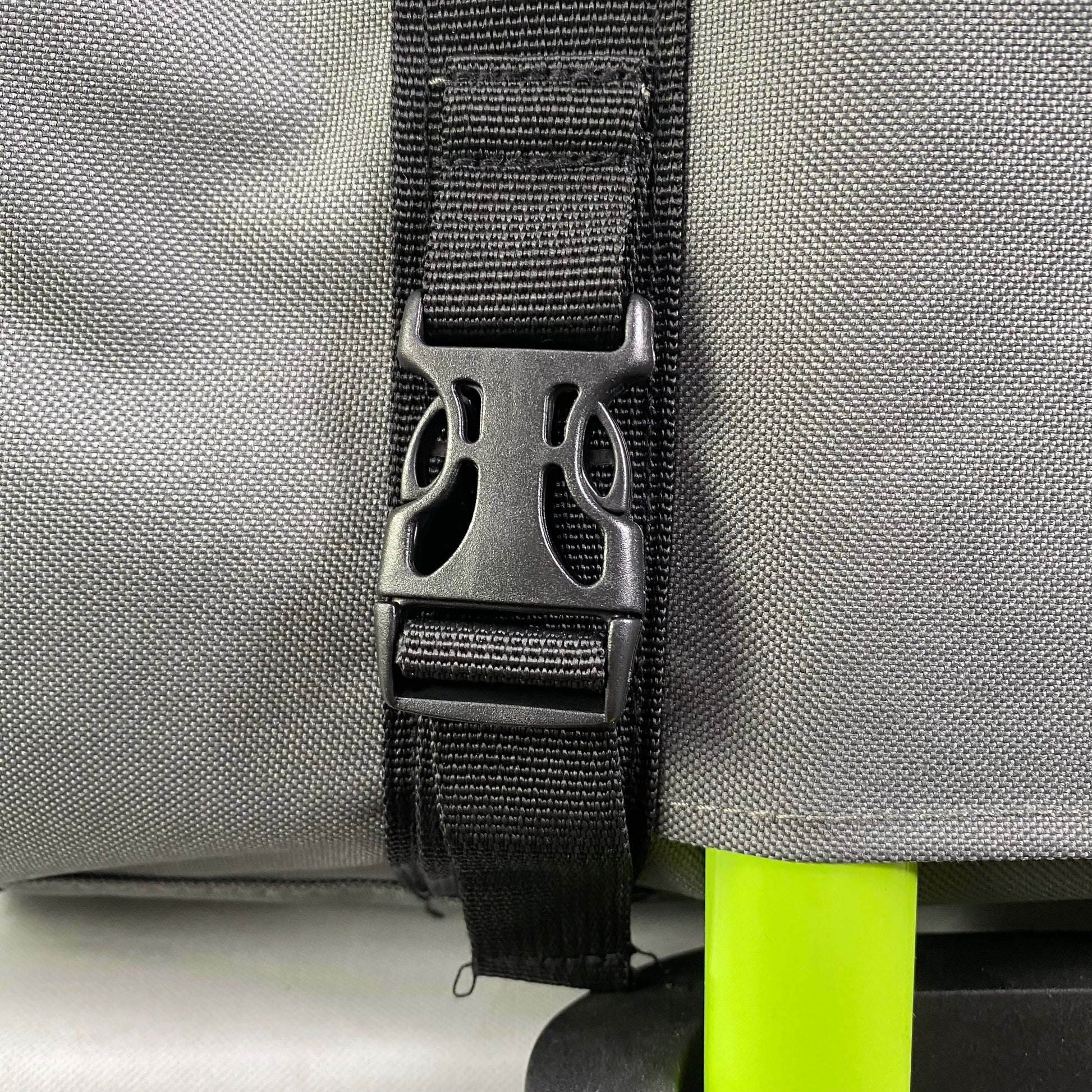 Mr. Peanut's Silver Series Airline Capable Soft Sided Pet Carrier - gallery image 15