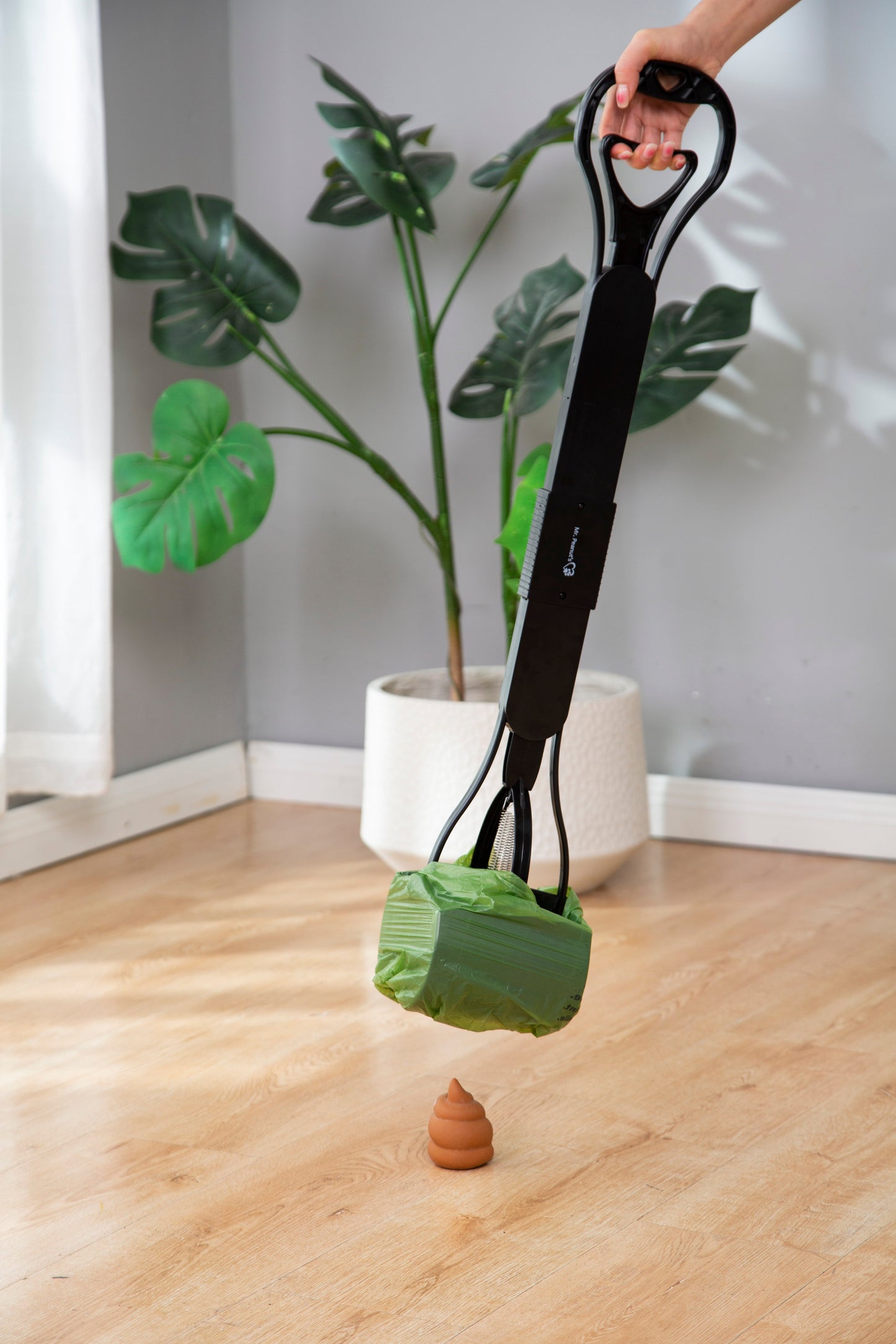 Mr. Peanut's 32" Tall Profile Pooper Scooper - gallery image 17