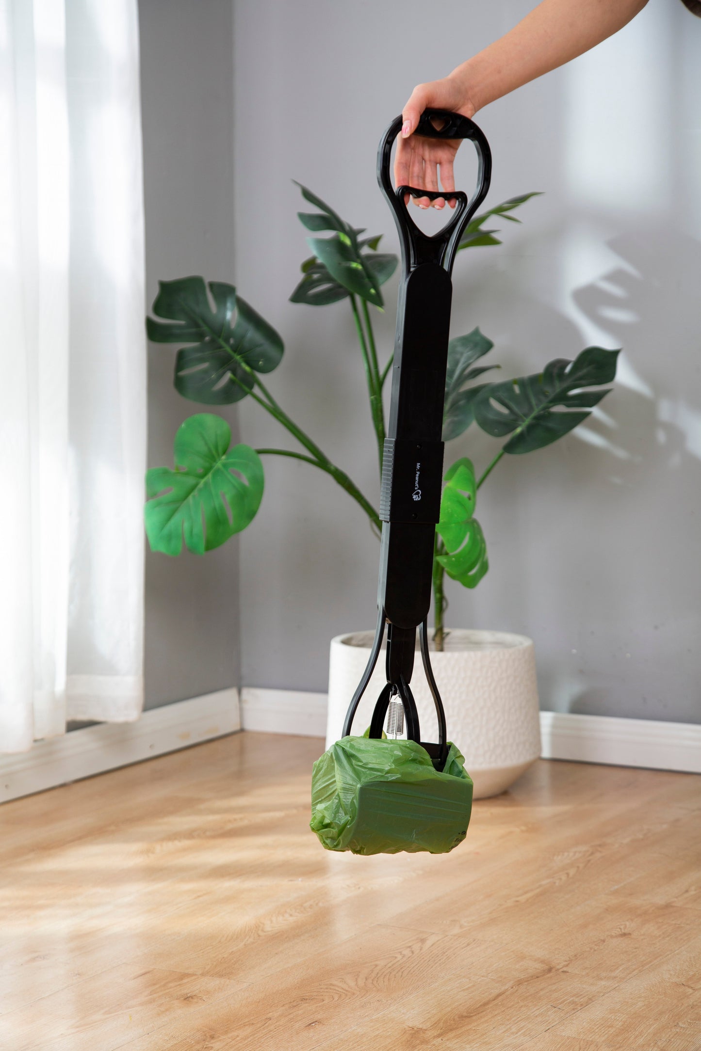 Mr. Peanut's 32" Tall Profile Pooper Scooper - gallery image 19