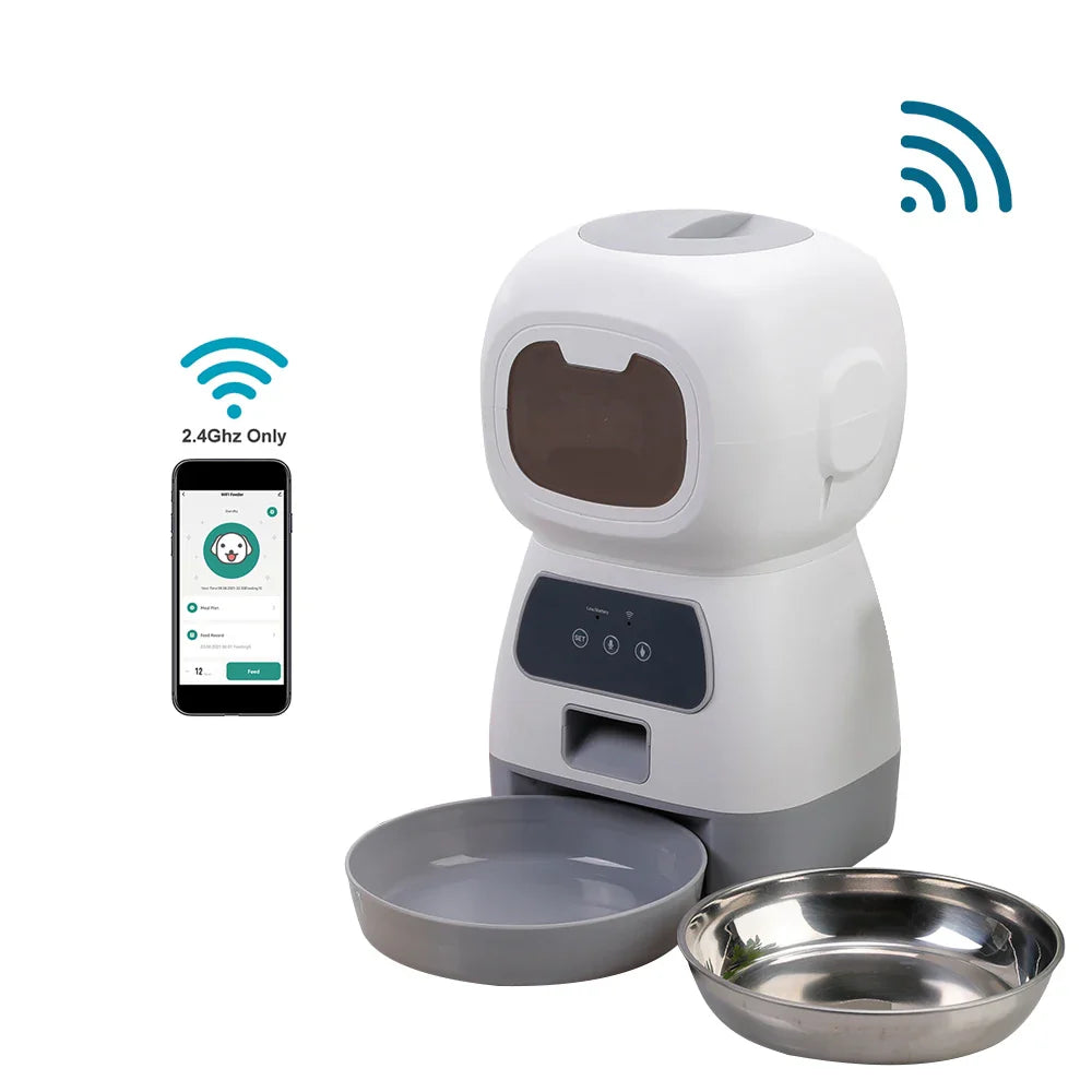 Cat Water Fountain with Fresh Flow for Clean Routines main product image for dogs and cats