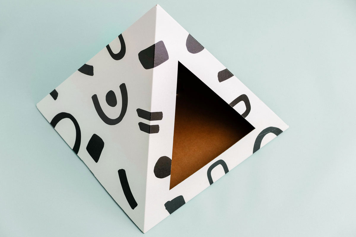 'Doodle' Cardboard Cat Pyramid - gallery image 5